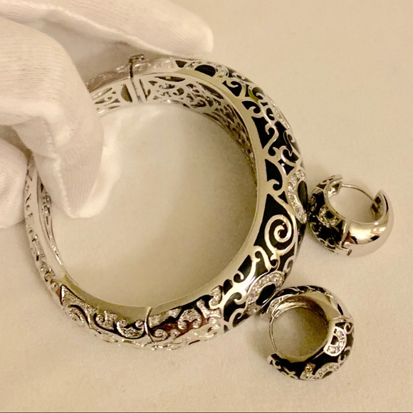 Bangle & Earring Set - Picture 1 of 8